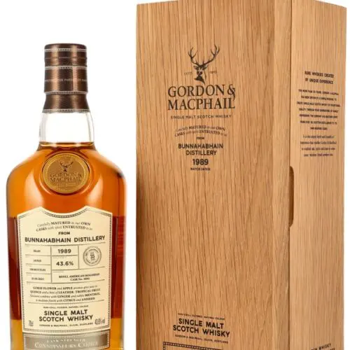 18830 Bunnahabhain 35 Jahre - Vintage 1989 - Refill American Hogshead - Cask No. 5892 - Gordon & MacPhail - Connoisseurs Choice - Cask Strength - Single Malt Scotch Whisky