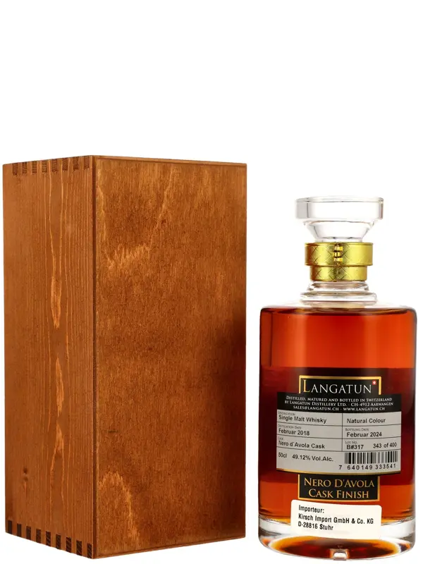 18892R Langatun 6 Jahre - Vintage 2018 - Nero d'Avola Cask Finish - Swiss Single Malt Whisky