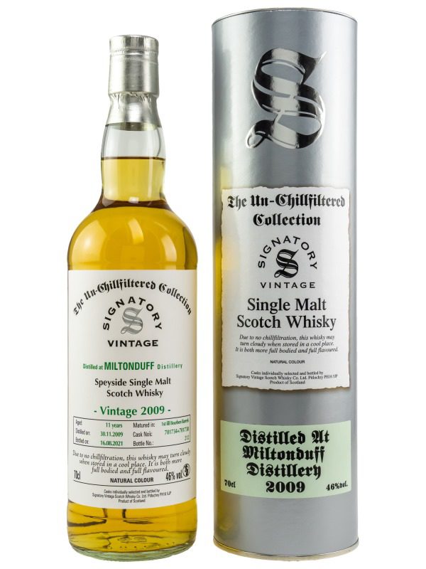 Miltonduff - 11 Jahre - Vintage 2009 - First Fill Bourbon Barrels No. 701734 + 701738 - Signatory Vintage - Un-Chillfiltered Collection - Single Malt Scotch Whisky Miltonduff - 11 Jahre - Vintage 2009 - First Fill Bourbon Barrels No. 701734 + 701738 - Signatory Vintage - Un-Chillfiltered Collection - Single Malt Scotch Whisky