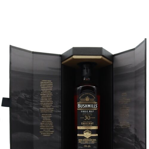 Bushmills 30 Jahre - Vintage 1991 - Finished in New American Oak - The Causeway Collection - Single Malt Irish Whiskey