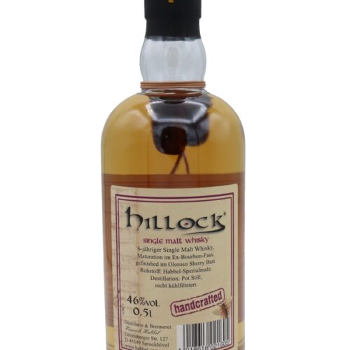 Hillock 6 Jahre - Matured in Ex-Bourbon Cask Finishing in Oloroso Sherry Butts - German Single Malt Whisky R Hillock 6 Jahre - Matured in Ex-Bourbon Cask Finishing in Oloroso Sherry Butts - German Single Malt Whisky