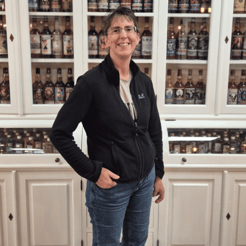 Anja - Craftbeer- und Whiskyexpertin, sie kümmert sich um die Verwaltung