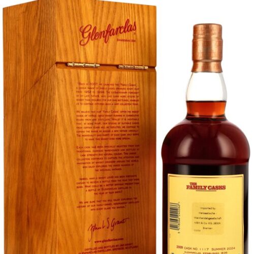 Glenfarclas The Family Casks Vintage 2009 - Summer 2024 - Sherry Butt - Cask No. 1117 - Highland Single Malt Scotch Whisky R Glenfarclas The Family Casks Vintage 2009 - Summer 2024 - Sherry Butt - Cask No. 1117 - Highland Single Malt Scotch Whisky